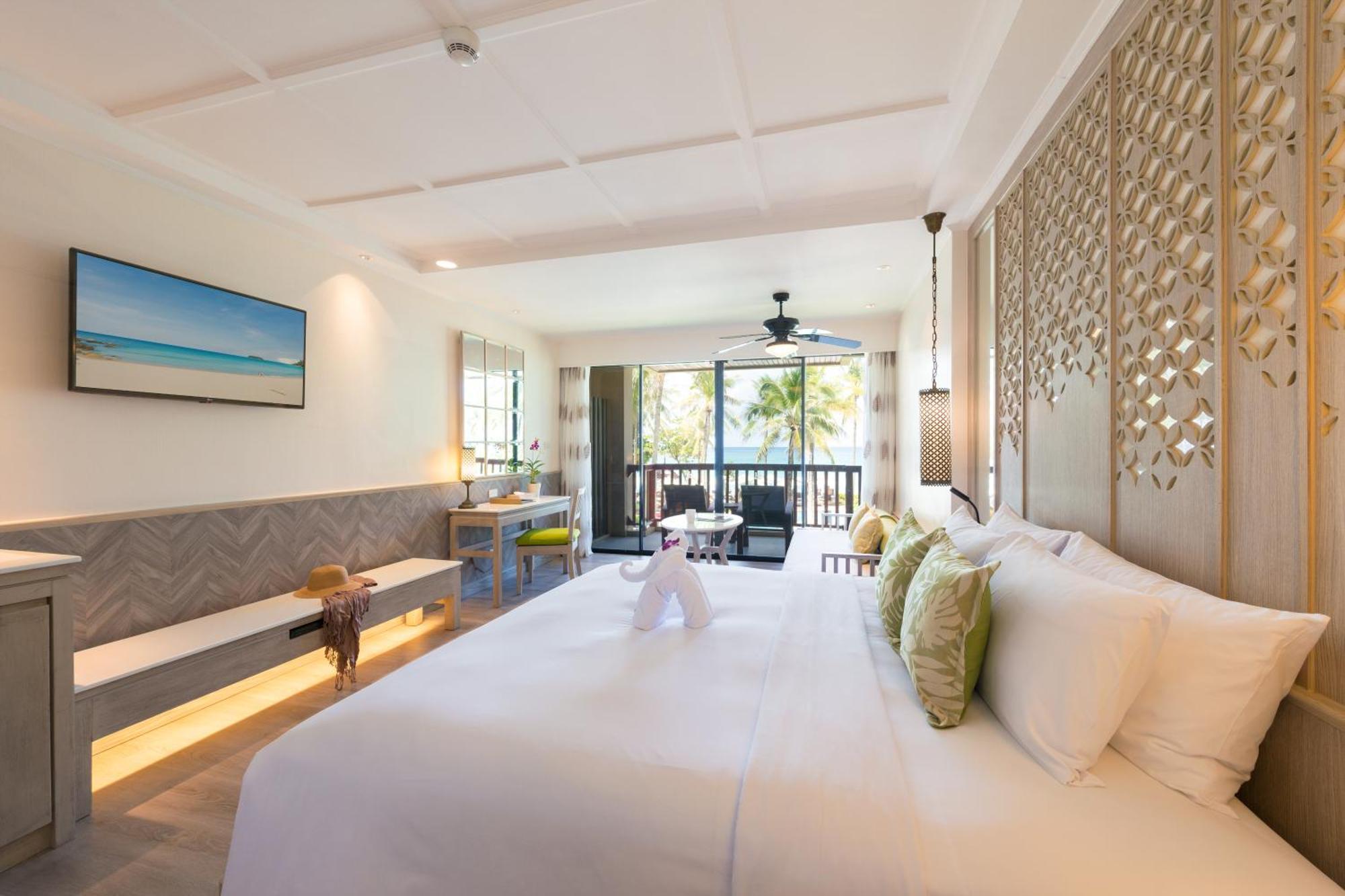 Katathani Phuket - Sha Extra Resort Strand Kata