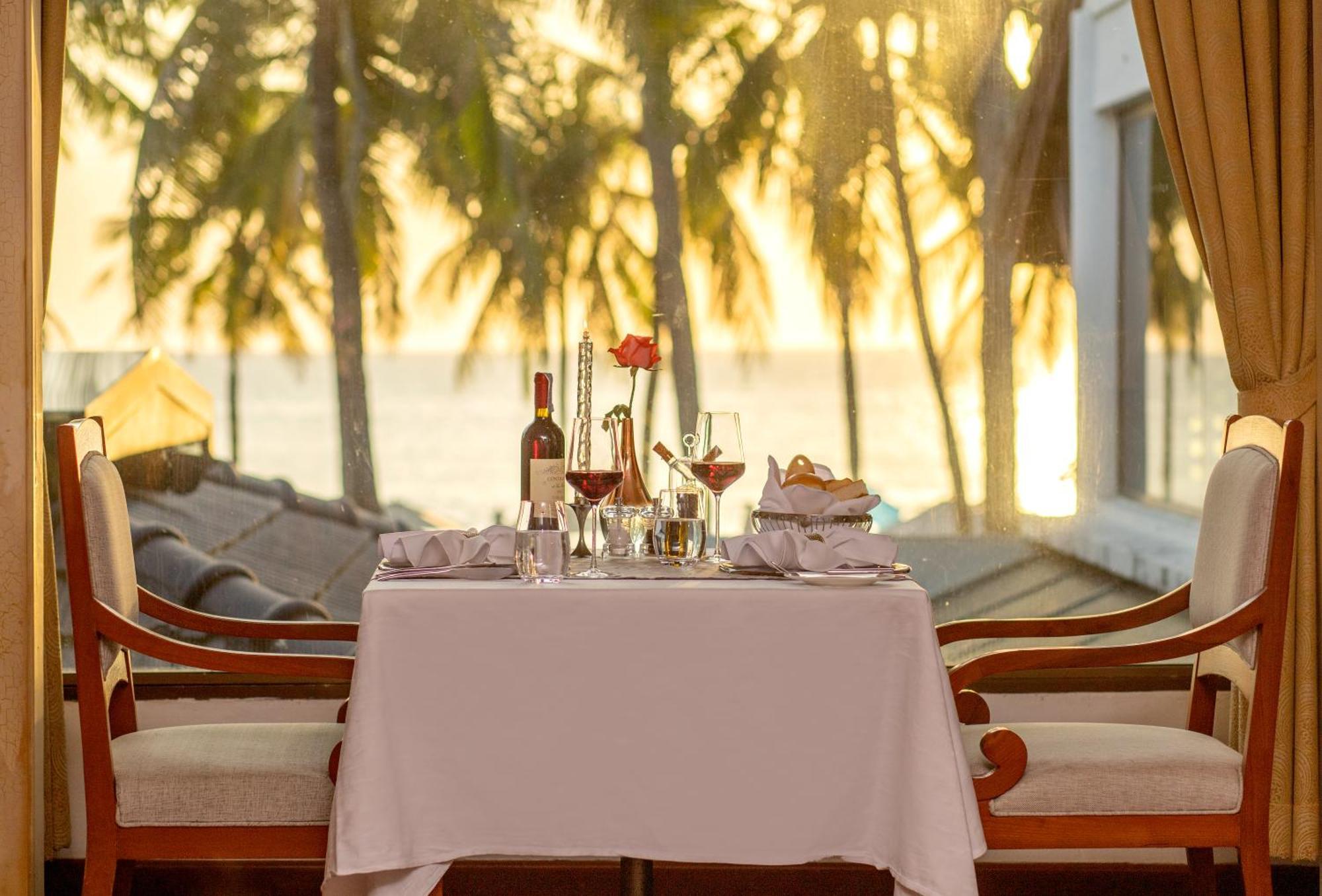 Katathani Phuket - Sha Extra Resort Strand Kata